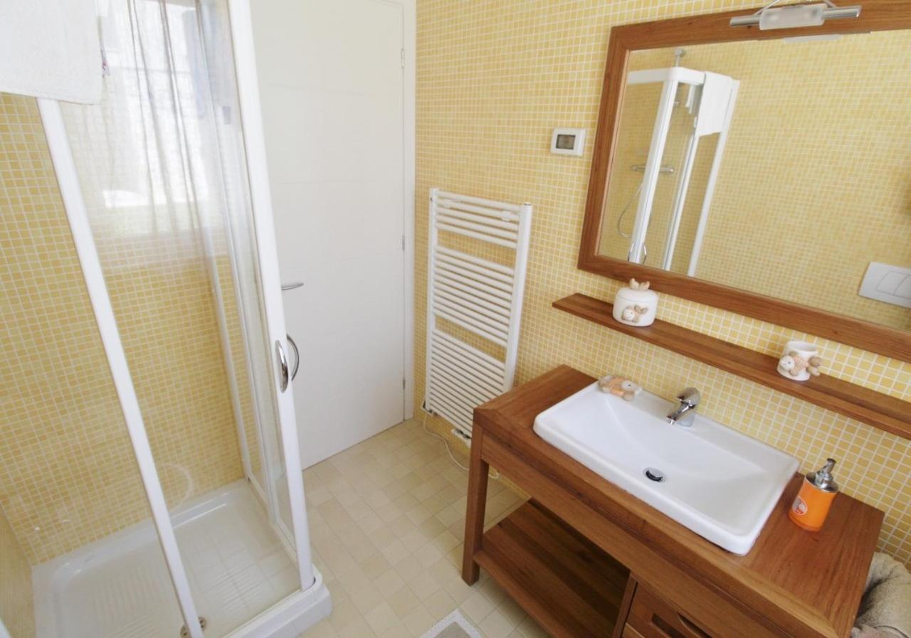 Istrian Villa With Unique Sea View Lovrečica Kültér fotó