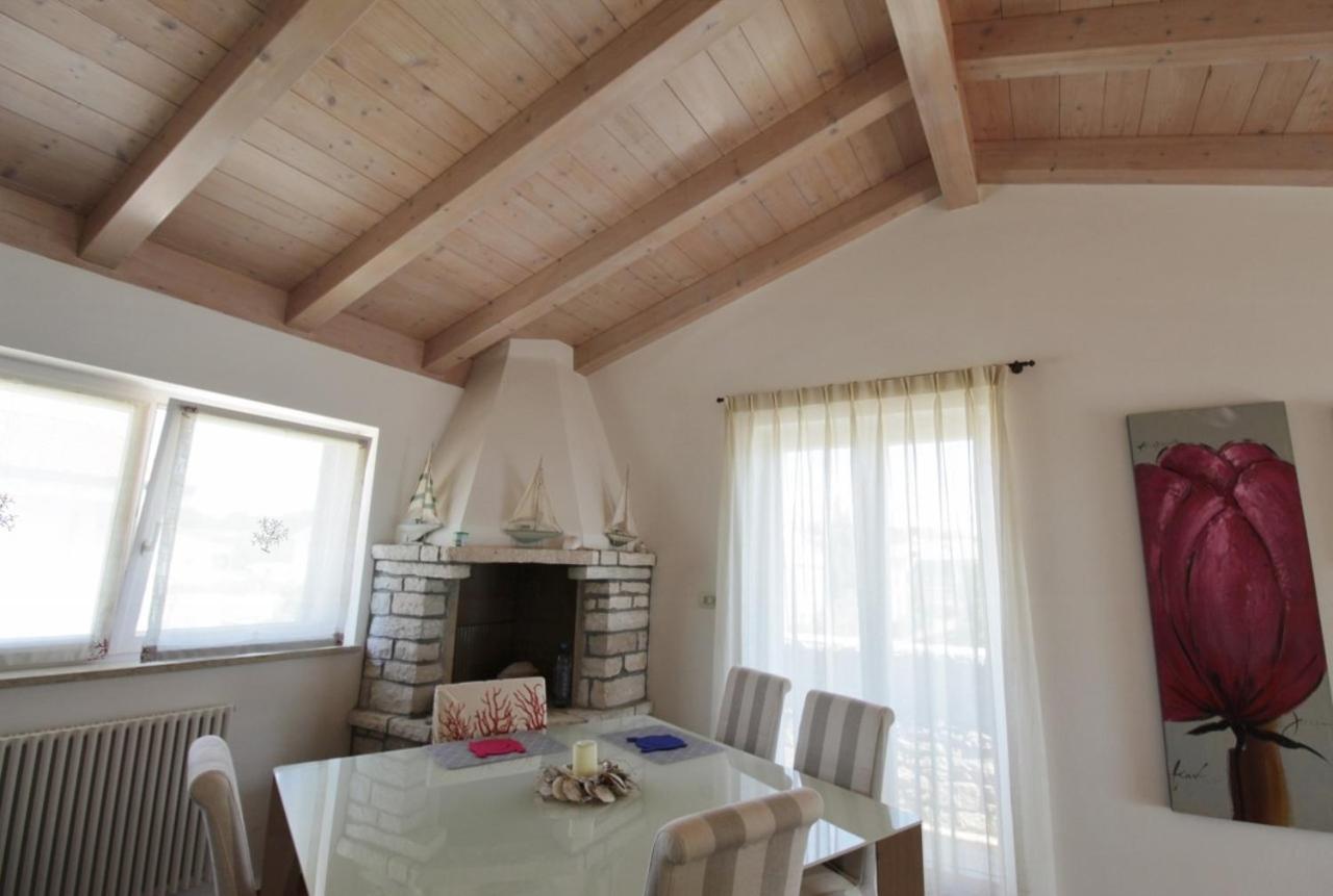 Istrian Villa With Unique Sea View Lovrečica Kültér fotó